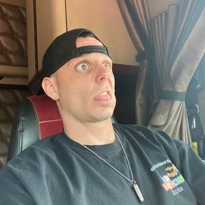 Meet your Posher, Brandon